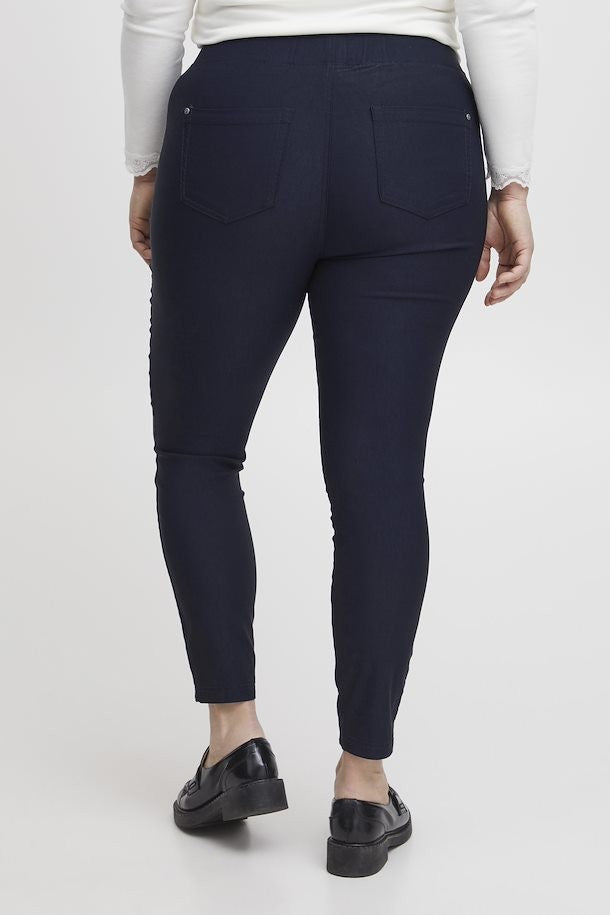 Navy Blue Pants - France