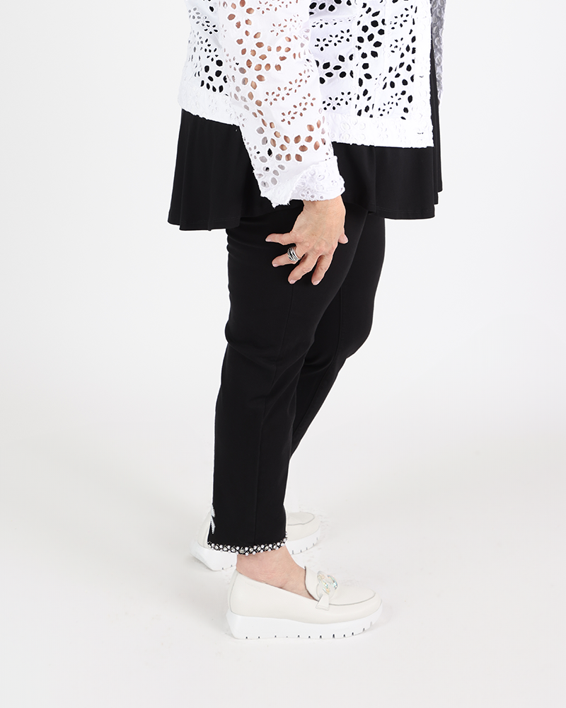 Black Coquette Pants - Frank Lyman