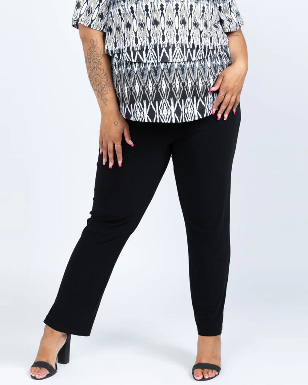 Everyday Straight Leg Pull On Pant - Black LABB