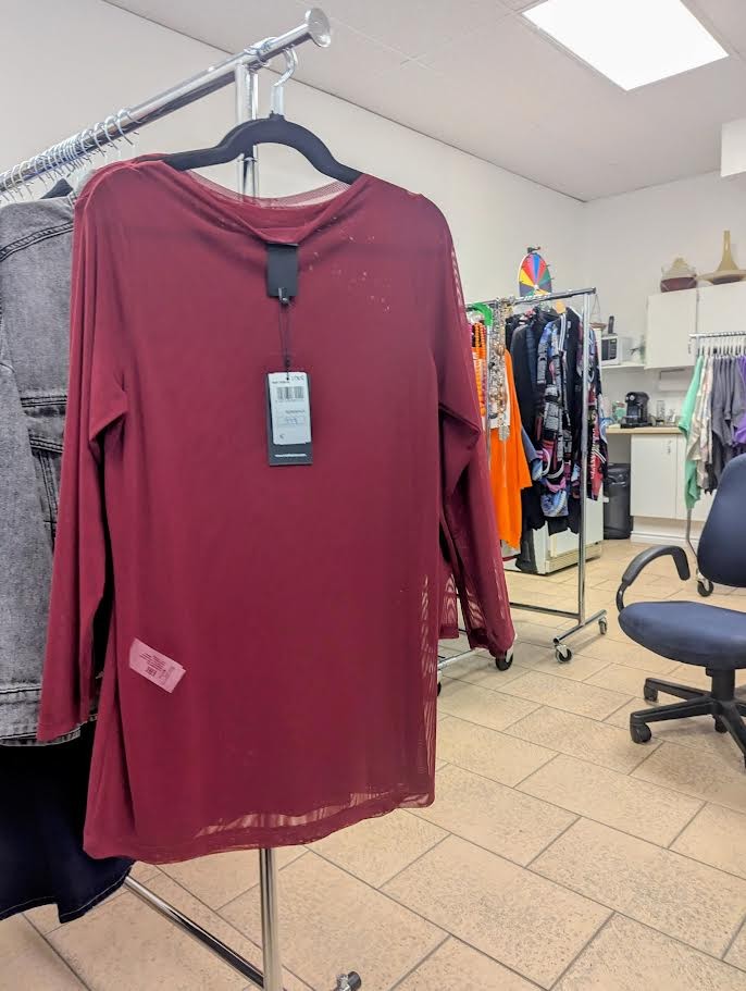 Burgundy fishnet top - Mat