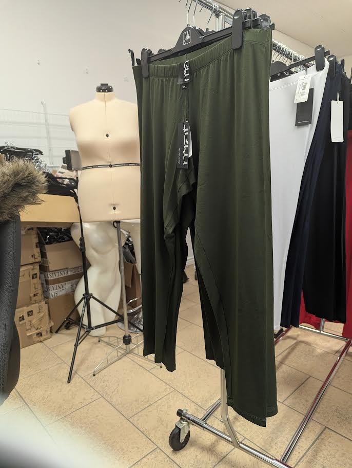 Legging en viscose basique kaki – Mat