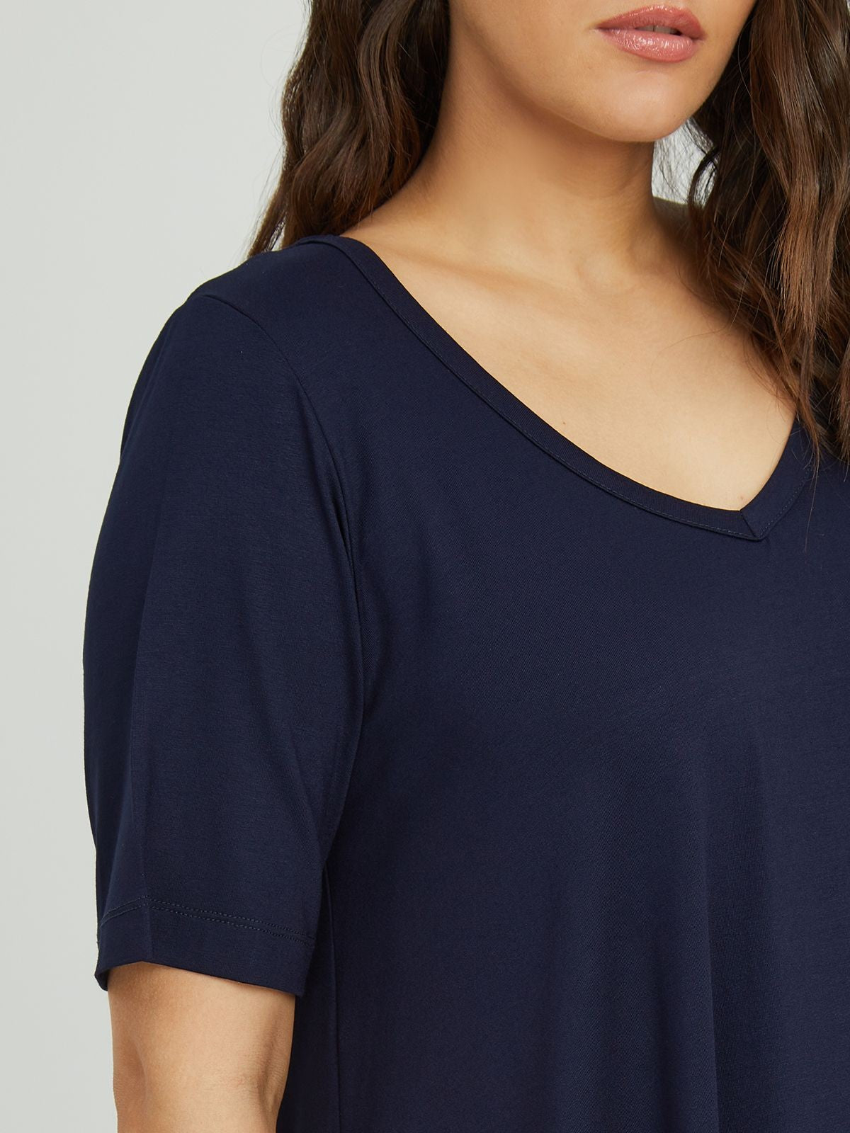 Basic curve hem navi top - Mat