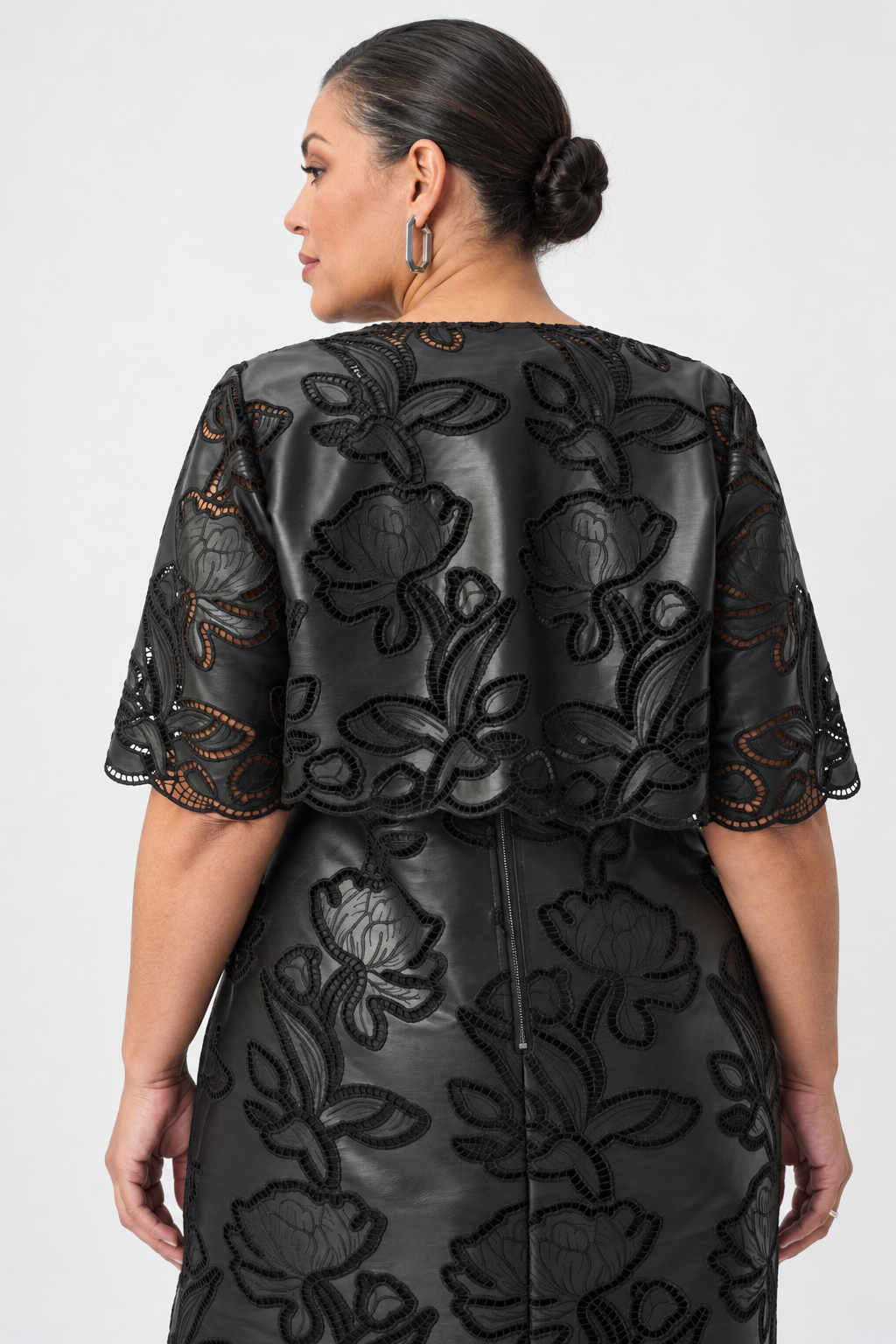Boléro brodé en faux cuir - Joseph Ribkoff