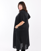 Shimmering black V-neck dress - Mat