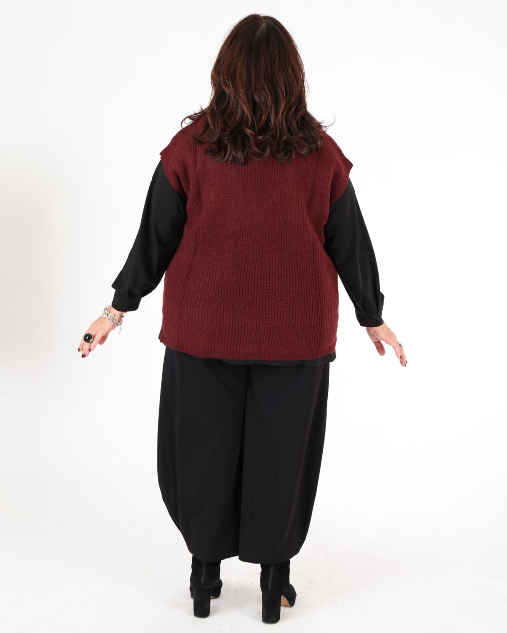 Burgundy V-neck knit tank top – MAT