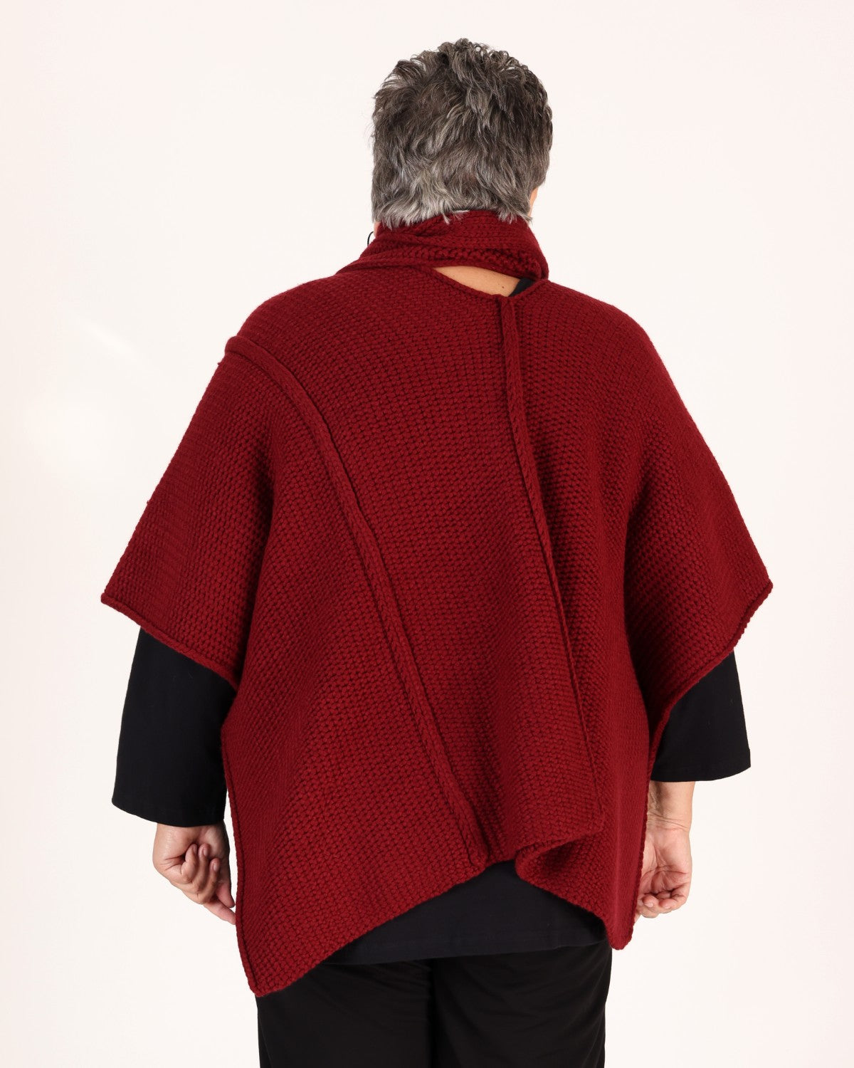 Burgundy knitted wrap to drape – MAT