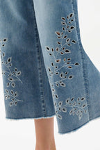 Jean court brodé en denim Repreve®  - Joseph Ribkoff