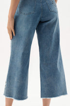 Jean court brodé en denim Repreve®  - Joseph Ribkoff