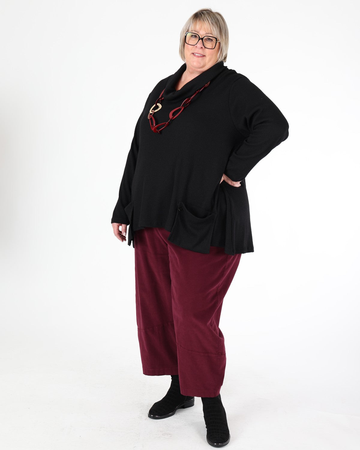 Pantalon large en corduroy extensible Bordeaux – G!OZE