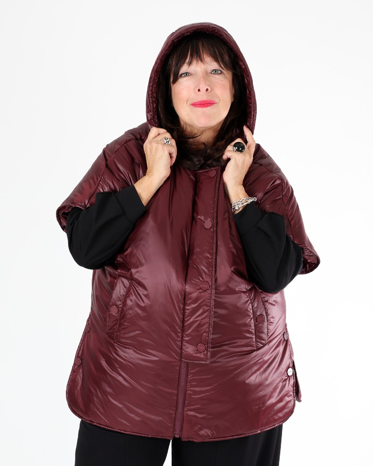 Veste matelassée Bordeaux à capuchon – MAT